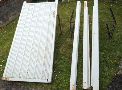 Sidegate Door. Free