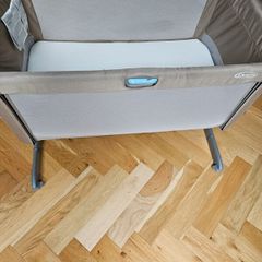 Graco Sweet2Sleep Bedside Crib Oatmeal