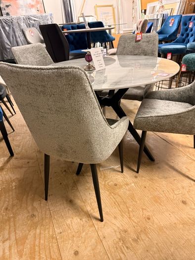 Gorgeous chairs for cafe or bedrooms from 40 ea