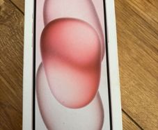 iPhone 15 Plus 256GB with 4 cases
