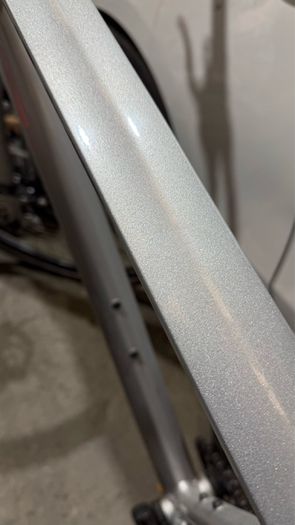 BMW Urban Bike 29 Disc Brakes Shimano Deore