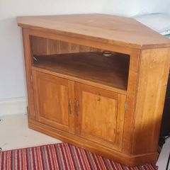 corner TV unit