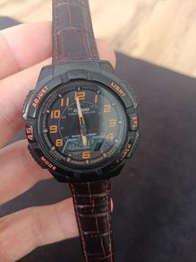 Casio Men's watch Sport watch with multi function face 5208 AQ S800W
