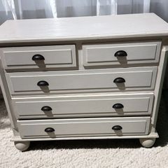 White Chest of Drawers