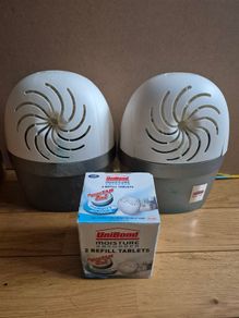 UniBond Moisture absorbers /dehumidifiers