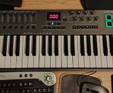 Nektar Impact LX49+ MIDI Controller