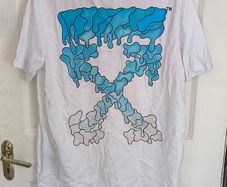 New off white t shirt size large