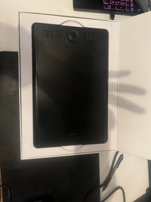 Wacom Intuos Pro PTH-660