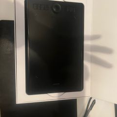 Wacom Intuos Pro PTH-660