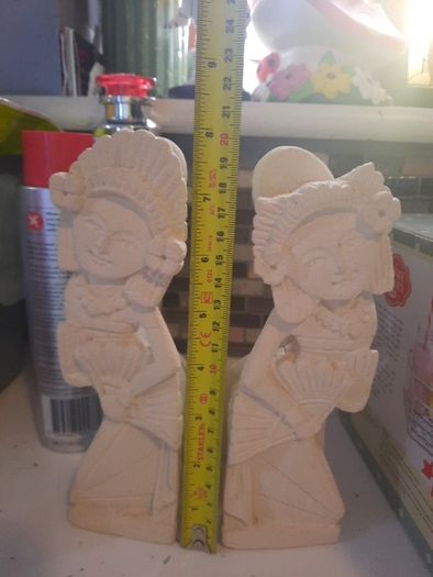 sandstone bookends/statues