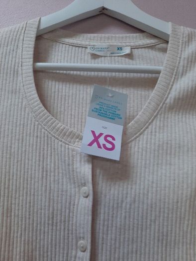 New cardigan long sleeves tag attached