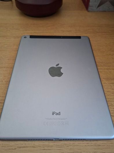 Apple iPad