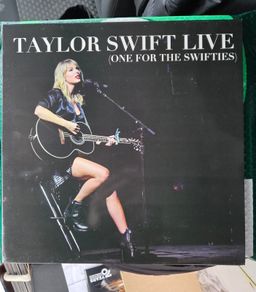 Taylor Swift "Taylor Swift Live (One For The Swifties)" Vinyl Album
