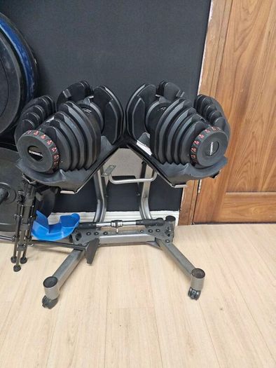 adjustable dumbells