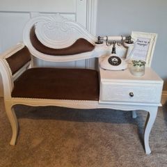 Audio Guest Book with Seat for Rent