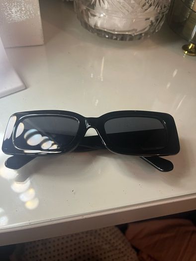 Even and odd sunglasses