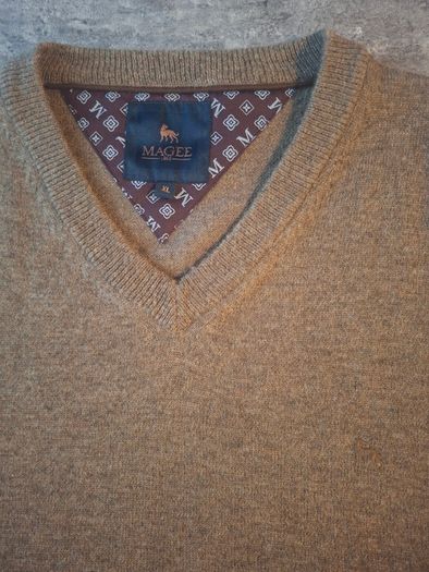 Magee 1866 Lunnaigh V-Neck Sweater - 100% Lambswool - Brown - Size XL