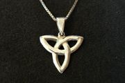 925 Sterling Silver Celtic Trinity Knot Necklace
