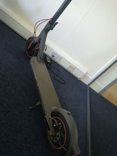 Xiaomi Electric Scooter 4 Pro Original Charger Included