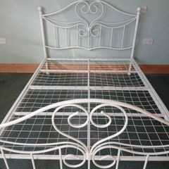 Double Bed