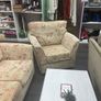 sofa and 2 armchairs Image 4