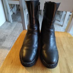 Tamaris ladies soft leather boots