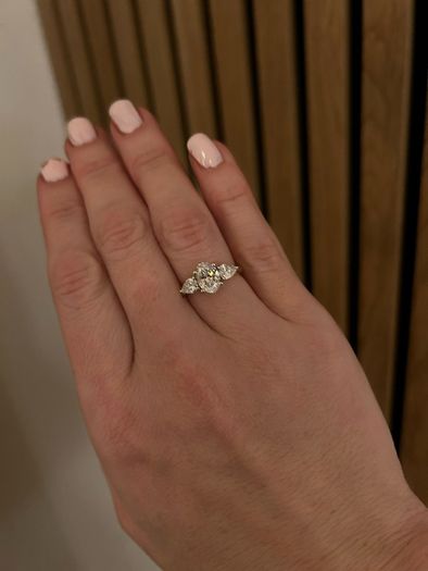 Bespoke Diamong Ring service