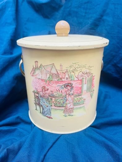 vintage biscuit tin