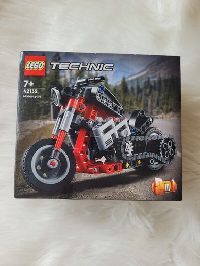 Complete Lego Technic Motorcycle 42132 Set
