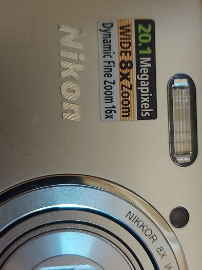 Nikon Coolpix S3600, 8 x wide Zoom, 20.1 Megapixels,  working great, battery is charged but does not come with charger, no memory card, very good condition