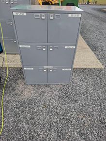 storage  lockers