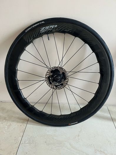 zipp 454 NSW wheelset