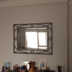 coffee table and mirror