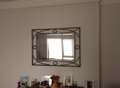 coffee table and mirror