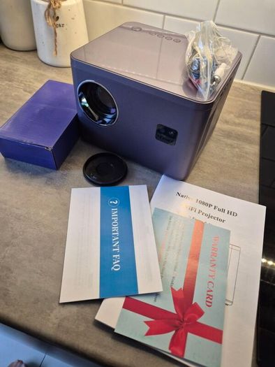 1080P projector Yezmek V7