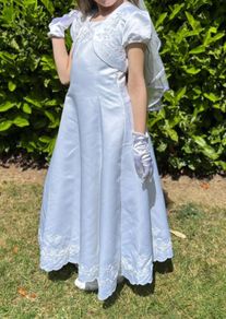 John Rocha Communion dress with bolero and accessories age 9
