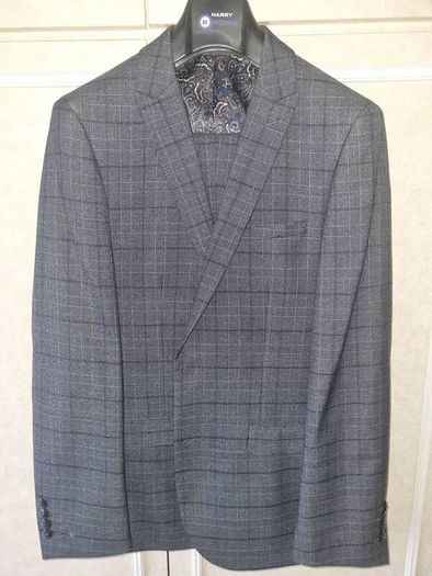 Harry Brown Slim Fit 2 Piece Suit