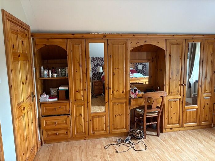 Complete bedroom wardrobe