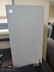 gaming Xbox series x 1Tb with 3 controllers 2 of them are sucf gaming controllers xim matrix