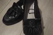 Womens shoes