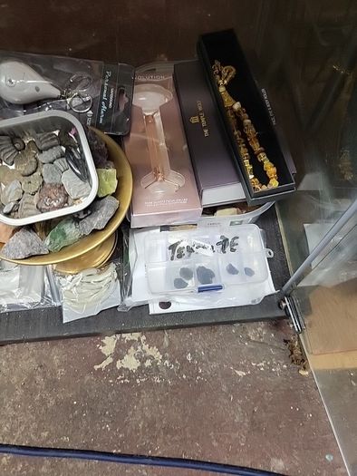 Money palm stone