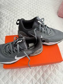 Nike casual trainers.