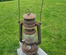 Feuerhand 275 lantern