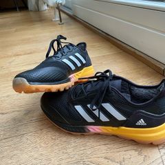 Hockey shoes / Astros - adidas adipower hockey 2.1