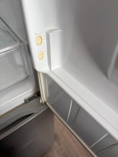 Candy fridge freezer