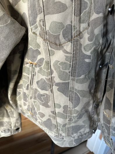 denim jacket Carhartt Camo Duck Helston men women unisex BNWT