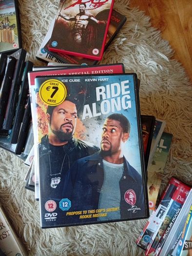 Thriller, Comedy, Horror, Drama, Romance, Musical films, movies on dvd