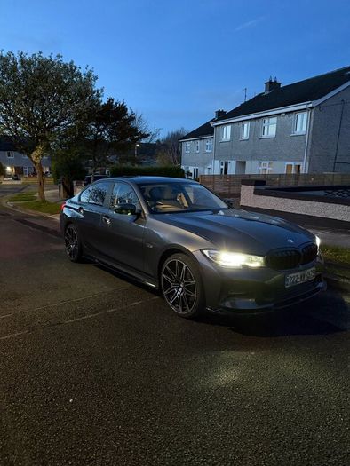 BMW 3-Series 330e Auto 20" M Sport Alloys,Warranty
