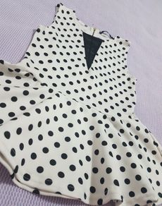 Pretty Tunic Top Age 9+ Brand New