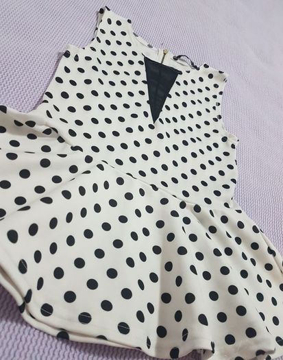 Pretty Tunic Top Age 9+ Brand New